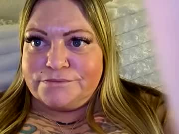 Bigblueeyesmomma December 17, 2025 Chaturbate stream image