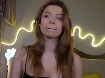 Kelly_Peachpiee December 17, 2025 Chaturbate stream image