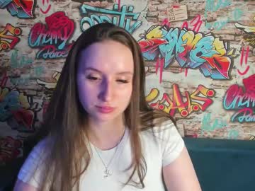 Kira_Sweeet December 17, 2025 Chaturbate stream image