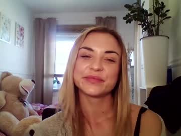 Ashleyperfect December 17, 2025 Chaturbate stream image