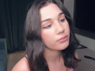 Chereecherry December 17, 2025 Chaturbate stream image