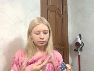 Barbie_Angel_ stream photo from December 17, 2025