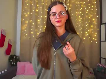 Estrellabecnel December 17, 2025 Chaturbate stream image