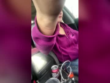 Xoxomommy98 December 17, 2025 Chaturbate stream image