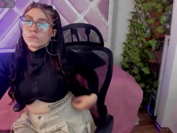 Emmaaa69 December 17, 2025 Chaturbate stream image
