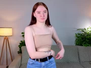 Huongbally December 18, 2025 Chaturbate stream image