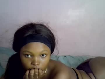 Pearl_16 December 18, 2025 Chaturbate stream image