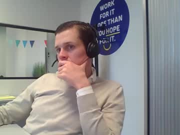 Clotheman200 December 18, 2025 Chaturbate stream image