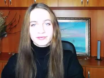 Smilequeen_3 December 18, 2025 Chaturbate stream image
