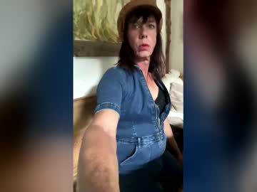 Transslavechic December 18, 2025 Chaturbate stream image