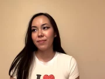 Magdalenfigueras December 18, 2025 Chaturbate stream image