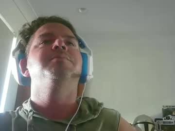 Lickitwell29 December 18, 2025 Chaturbate stream image