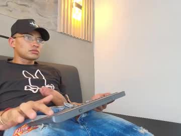 Roger_Flyn December 19, 2025 Chaturbate stream image