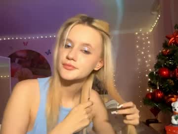 Bebravee December 19, 2025 Chaturbate stream image
