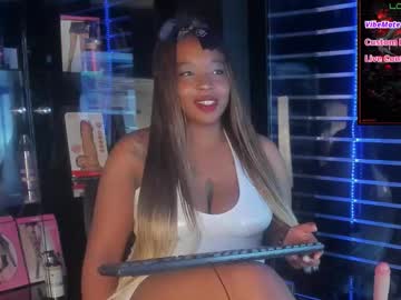 Charlotte_Brown_1 stream photo from December 19, 2025