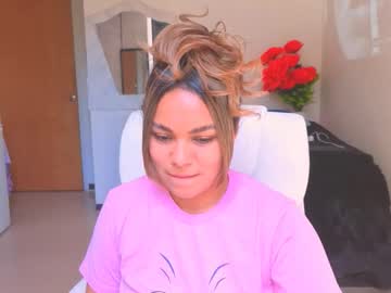 Diosadeluniverso_ December 19, 2025 Chaturbate stream image