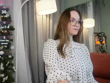 Crystallglow December 19, 2025 Chaturbate stream image