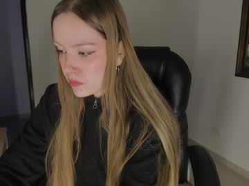 Dollmoon_ December 20, 2025 Chaturbate stream image