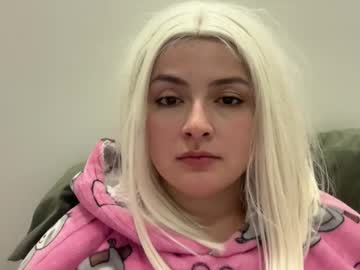Emily_Morning_Dew December 21, 2025 Chaturbate stream image