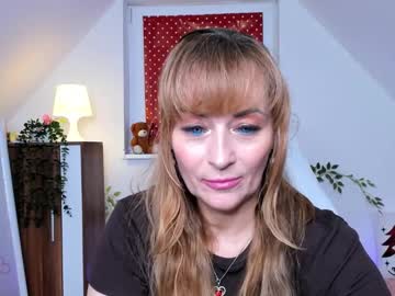 Naughtymilane December 21, 2025 Chaturbate stream image