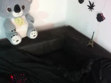 Jinxx_19 December 22, 2025 Chaturbate stream image