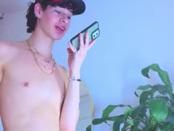 Nova_Salvadore December 22, 2025 Chaturbate stream image