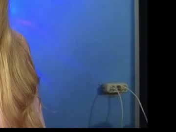 Nadinna999 December 23, 2025 Chaturbate stream image