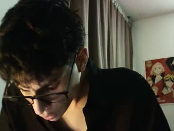 Holis2127489 December 24, 2025 Chaturbate stream image