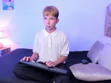 Hyunjin_Sun December 24, 2025 Chaturbate stream image