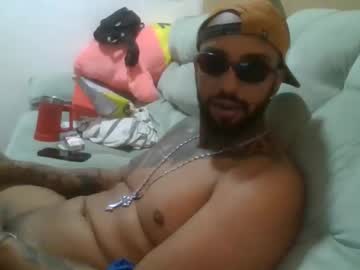 Moisesktrinaa December 25, 2025 Chaturbate stream image
