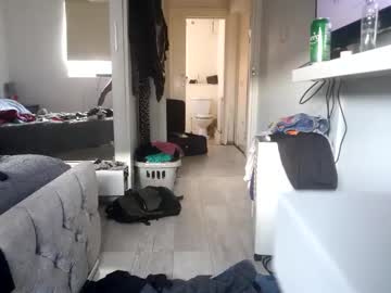 Fantasticdeee December 25, 2025 Chaturbate stream image