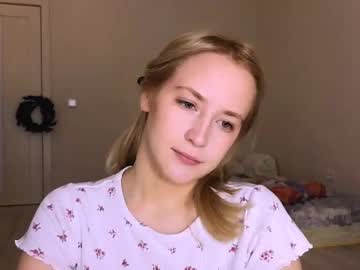 Kikikarma December 25, 2025 Chaturbate stream image