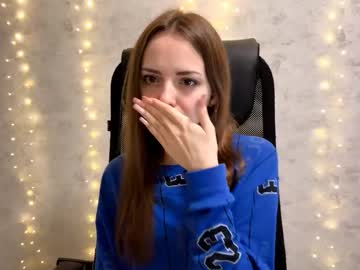 Alizavigneau December 26, 2025 Chaturbate stream image