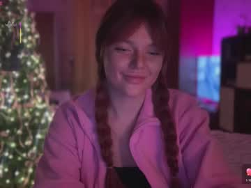 Redaplle2 December 27, 2025 Chaturbate stream image
