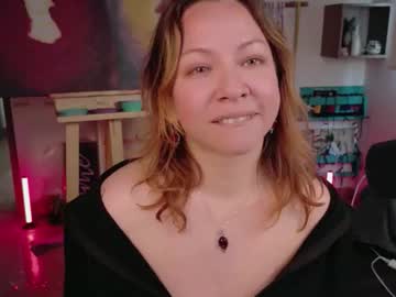 Krystalviiolet December 28, 2025 Chaturbate stream image