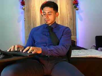 Andrew_Elliot December 29, 2025 Chaturbate stream image