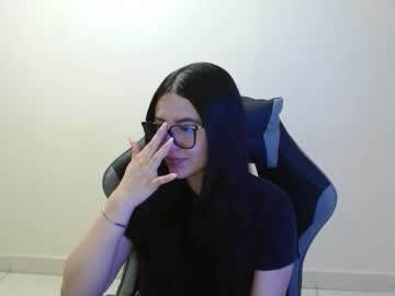 Sahaliefox_ December 29, 2025 Chaturbate stream image