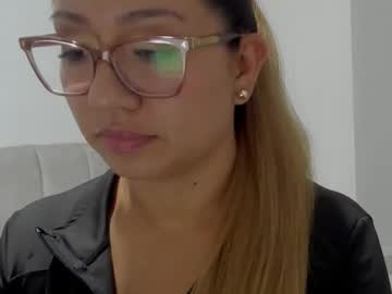 Morena_11 December 31, 2025 Chaturbate stream image