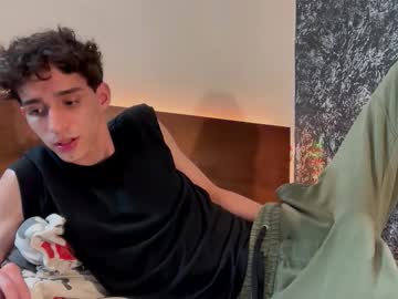 Azulyfucsia December 31, 2025 Chaturbate stream image