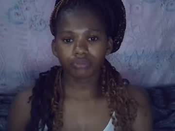 Momsdoll December 31, 2025 Chaturbate stream image