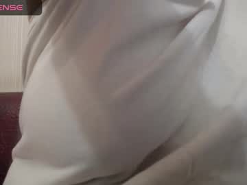 Lenagolden December 31, 2025 Chaturbate stream image