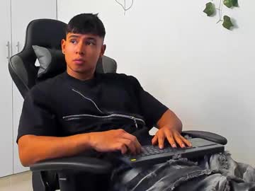 Oliver_Bray January 01, 2026 Chaturbate stream image