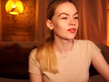 Snowbarbieee January 02, 2026 Chaturbate stream image