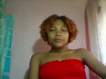 Lyndah19 January 02, 2026 Chaturbate stream image
