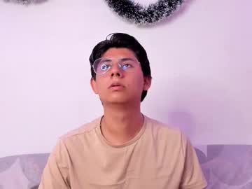 Reylatino24 January 02, 2026 Chaturbate stream image