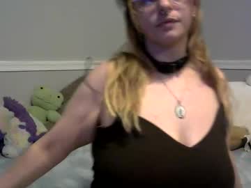 Pollenpup January 03, 2026 Chaturbate stream image