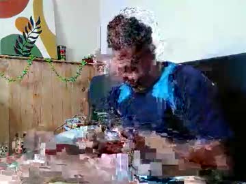 Dereck_Mills3 January 04, 2026 Chaturbate stream image