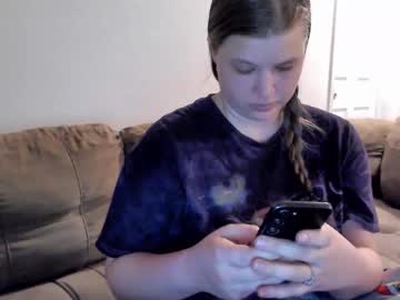 Elinareign January 04, 2026 Chaturbate stream image
