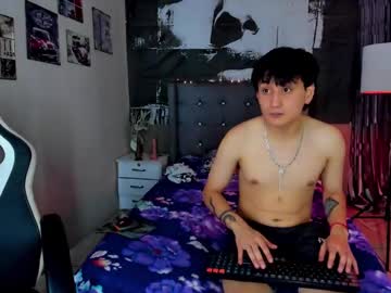 Lux_And_Hexx January 04, 2026 Chaturbate stream image