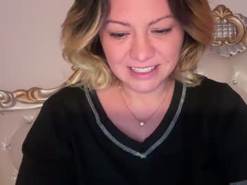 Kiradivine January 04, 2026 Chaturbate stream image